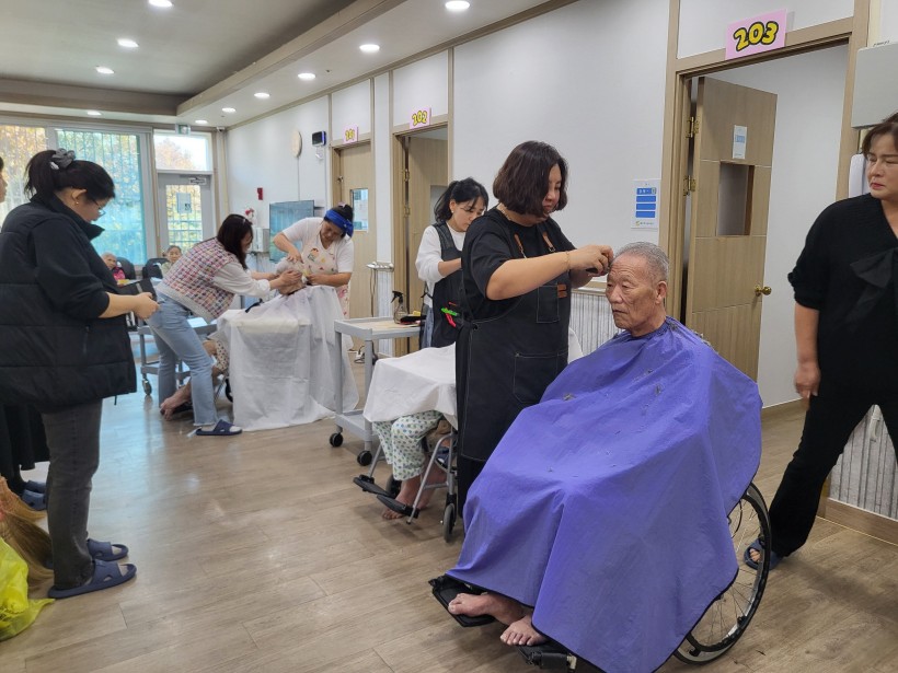 d1c110345288e826434bdefd000e312d_1764814